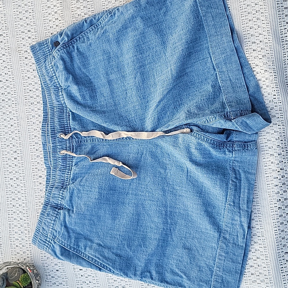 L.L. Bean shorts (8)
